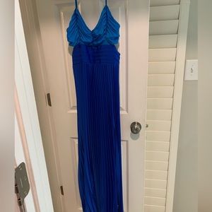 Express 2-tone blue pleated cut-out dress size 4